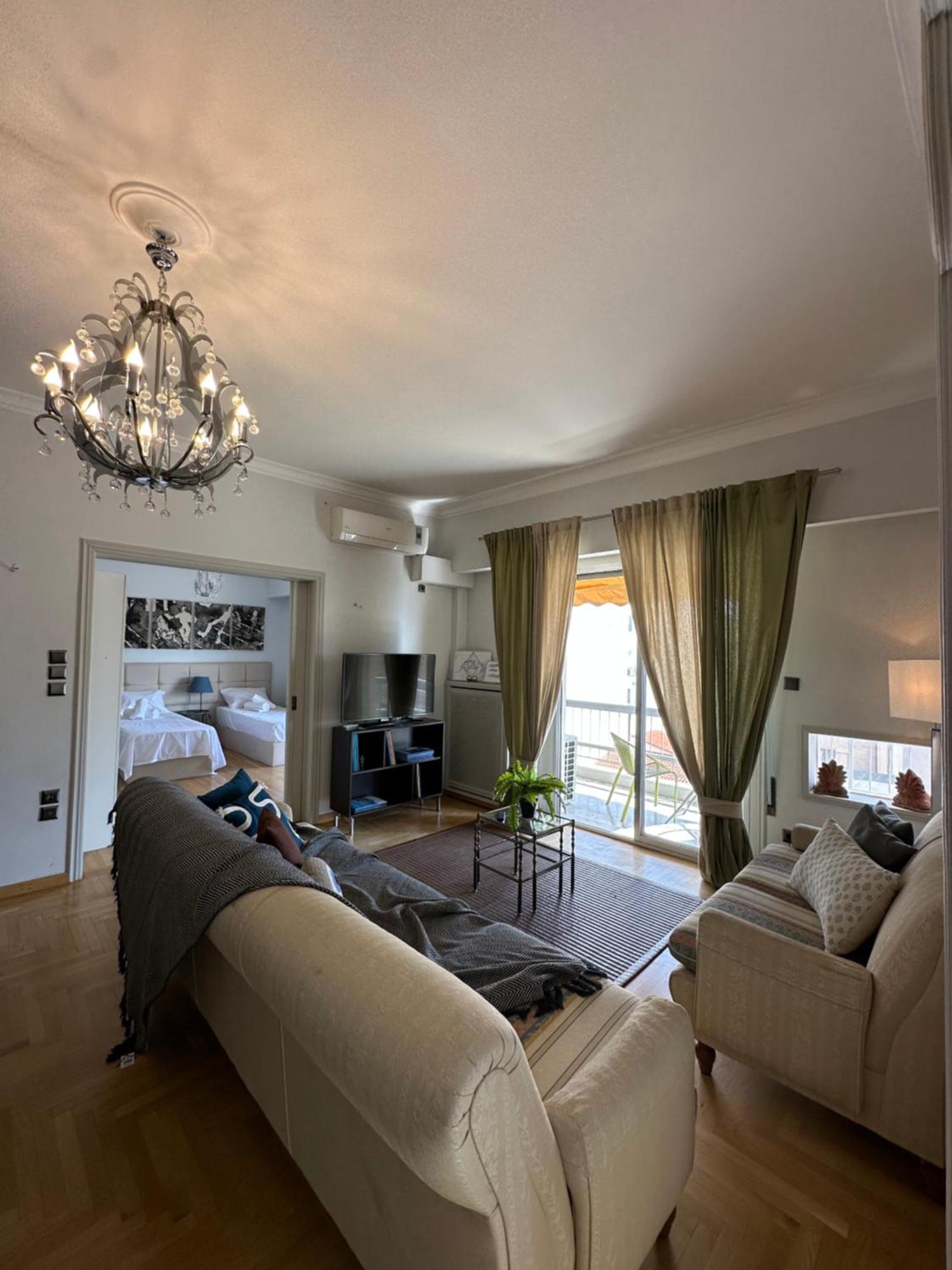 2 Bd Apt In Syntagma With Acropolis View Athen Eksteriør bilde